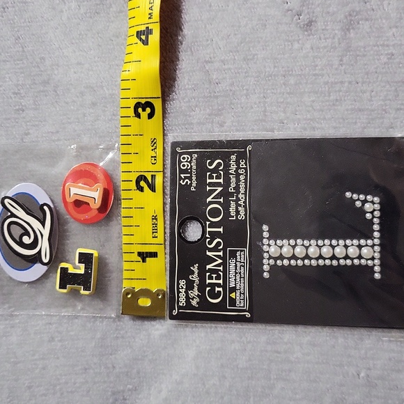 NWT Initial "L" Stickers - Picture 7 of 7